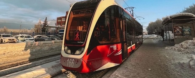 «Львенка» с бесплатным Wi-Fi пустили на трамвайную линию в Череповце